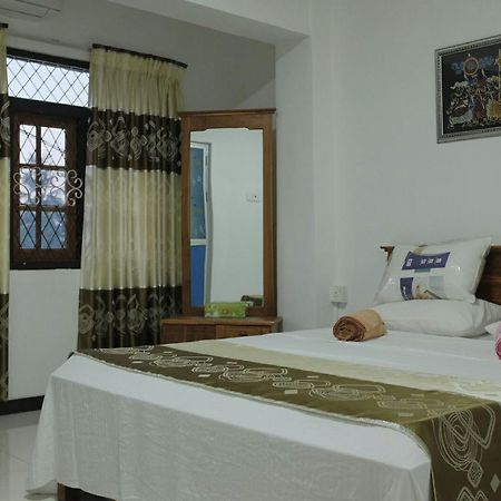 Relax Home Rambukkana Extérieur photo