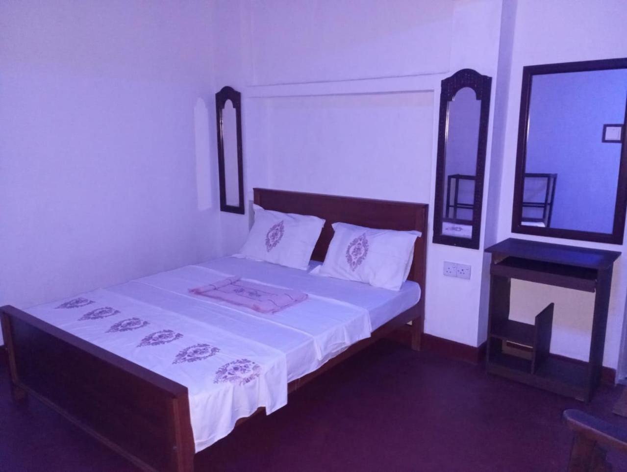 Relax Home Rambukkana Extérieur photo