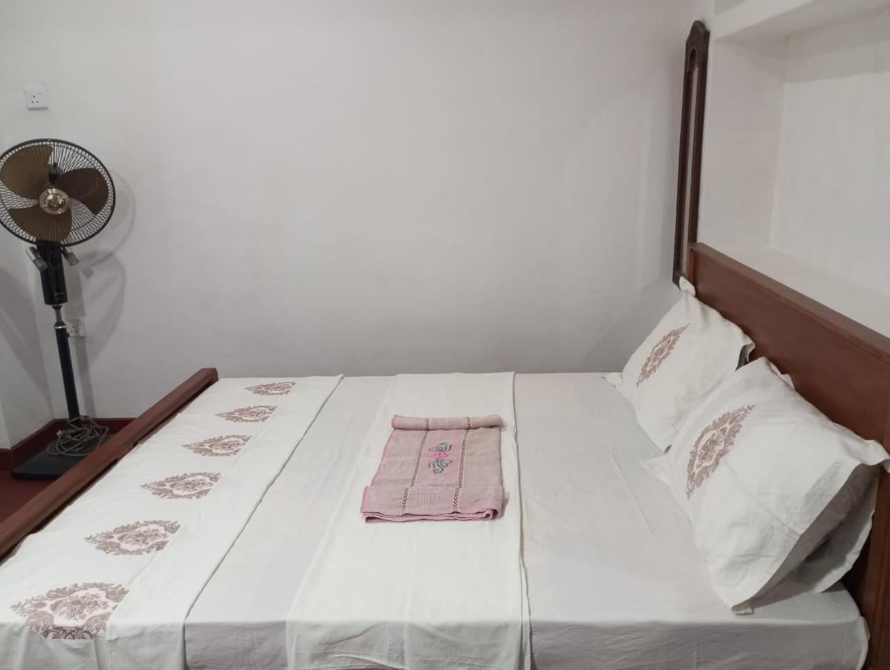 Relax Home Rambukkana Extérieur photo